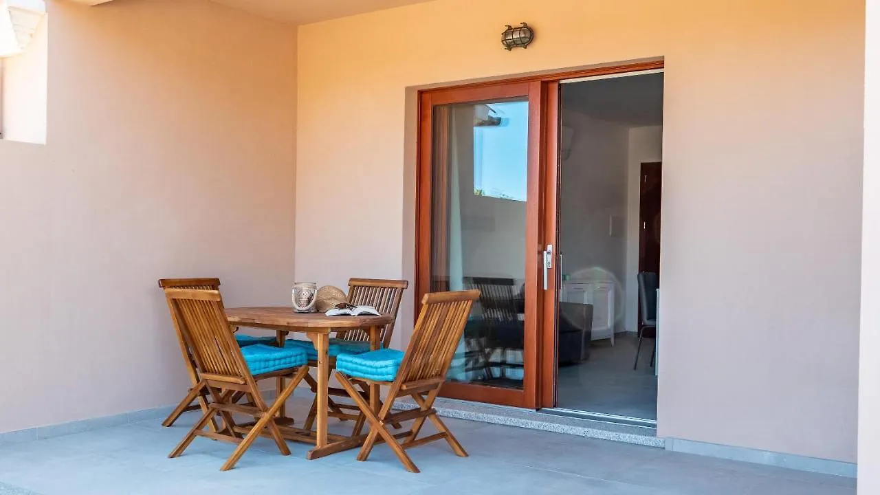 appartamenti lu fraili San Teodoro  Italia