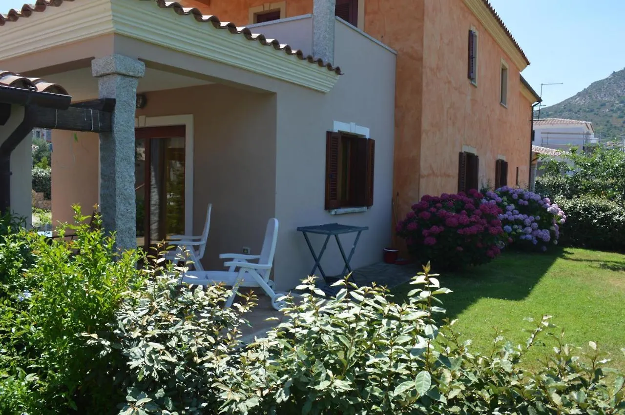 Appartamenti Lu Fraili San Teodoro  Apartment San Teodoro (Sardinia)