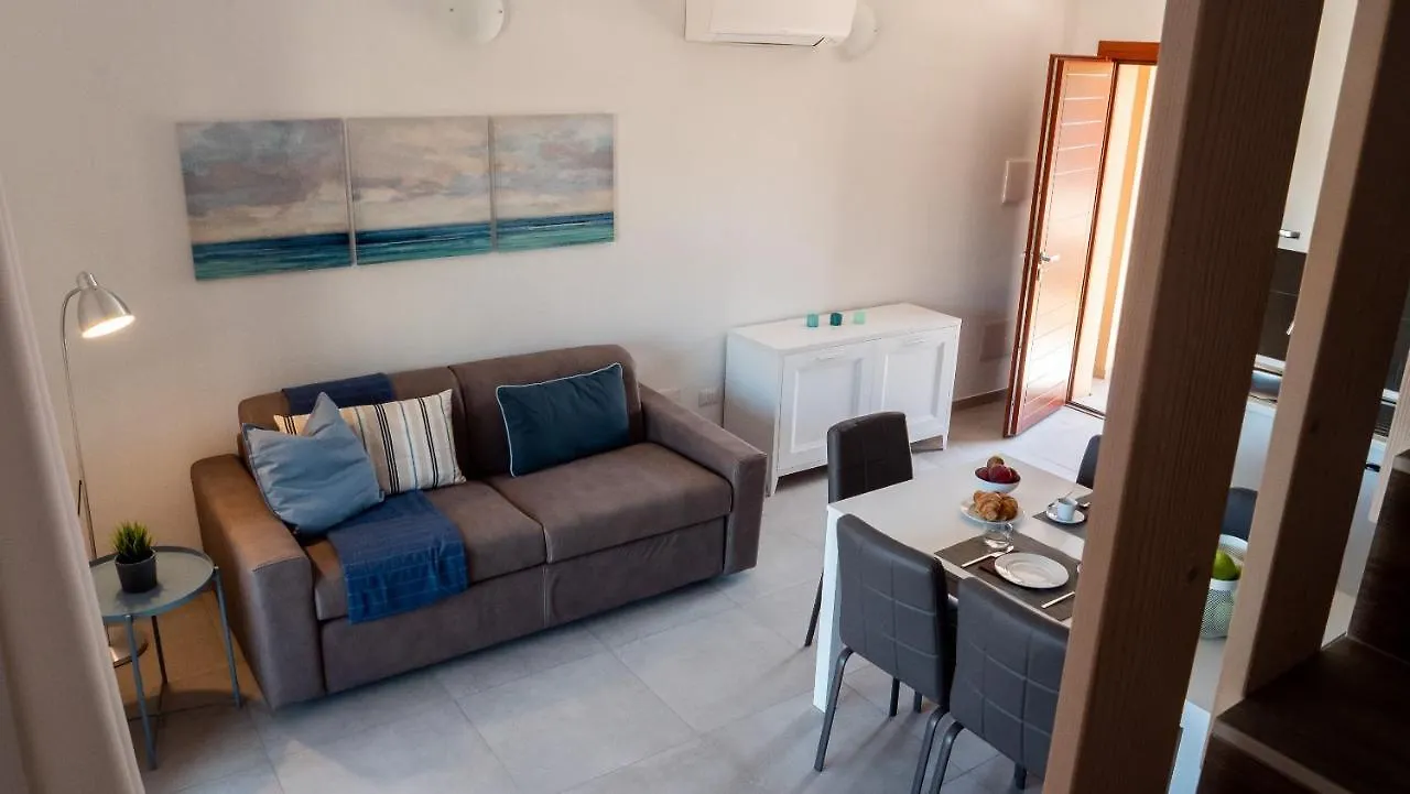 Apartment Appartamenti Lu Fraili San Teodoro